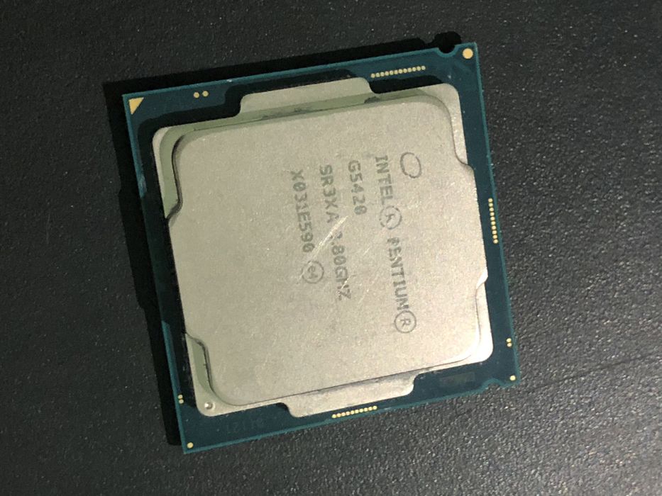 Intel Pentium G5420