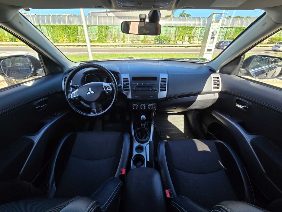 2011 Mitsubishi Outlander SUV
