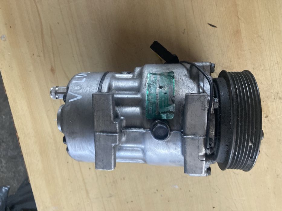 Volvo S40 1.8 d 2004 година Компресор Климатик