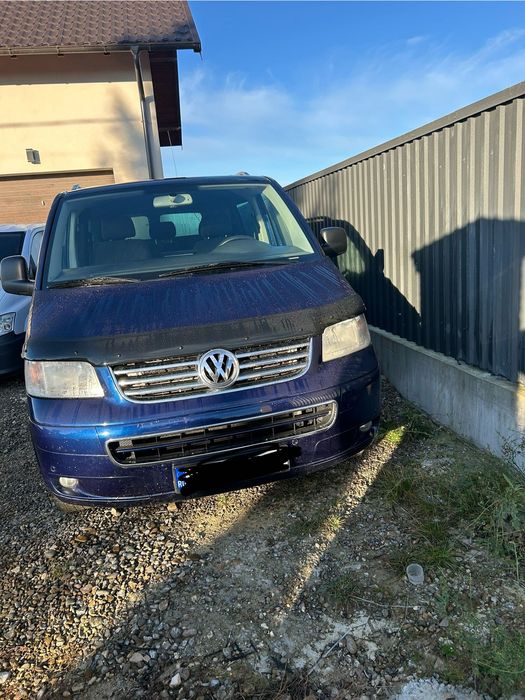 Vând Transporter 2010