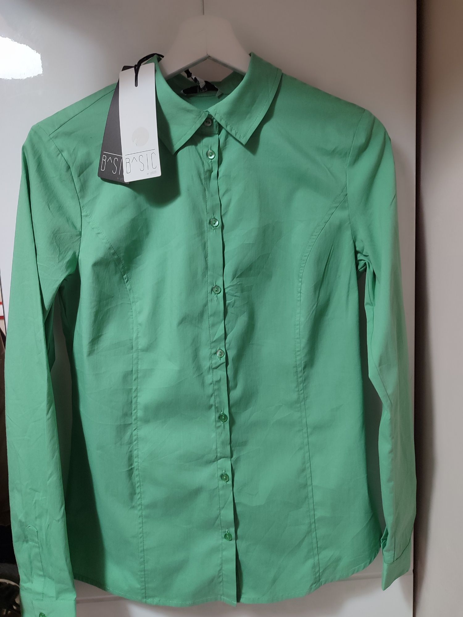 Красива,Нова риза с етикет 39,90Е/SALE