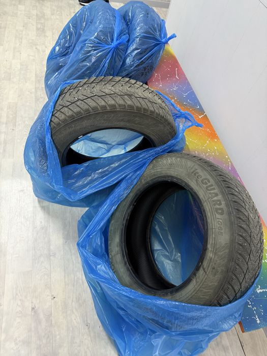 Продам зимнюю резину Yokohama 205/65/16