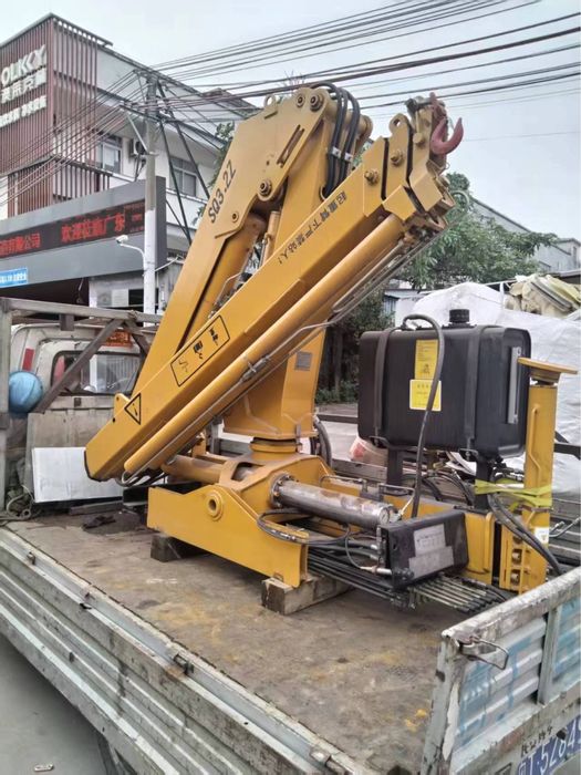 Манипулятор 3 тонналик 2022 йил ишламаган