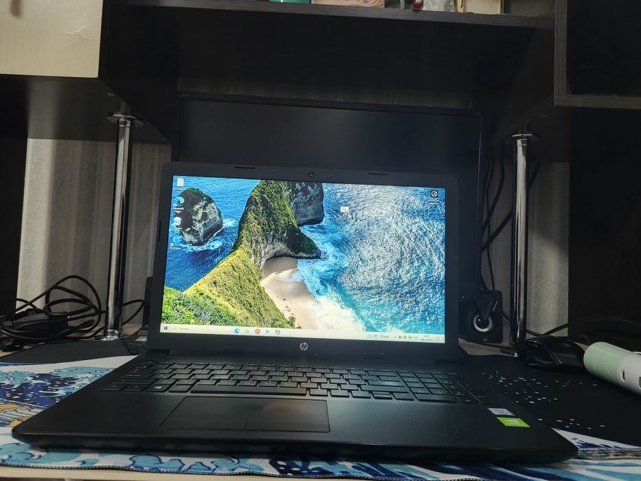 Ноутбук Hp i3 7поколения