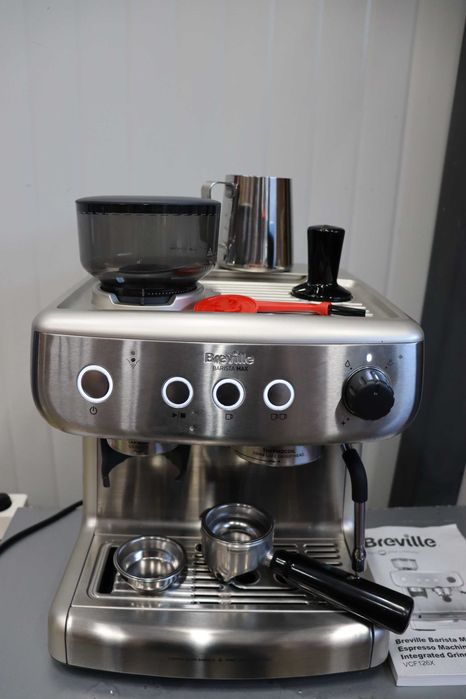 Breville Barista Max Еспресо кафемашинас вградена мелачка за зърна