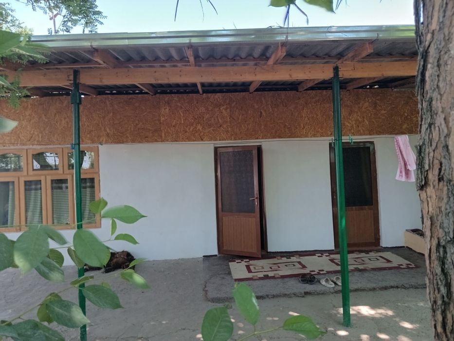 Продаётся дом в сельской местности.Уй сотилади Бука туманида.