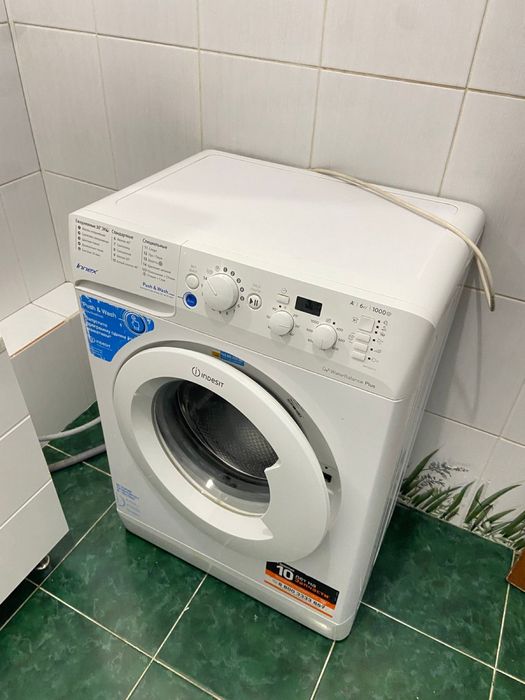 Стиральная машина Indesit 6 кг