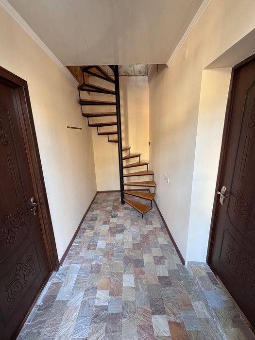 IT Park, ijaraga hovli (ofis/yashash/ishlab chiqarish). O’zimniki