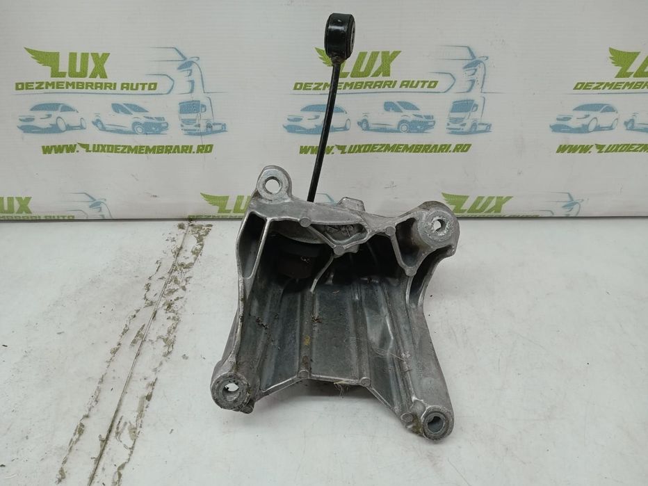 Suport motor stanga 2.0 tfsi cymc 4M0199307CB Audi Q8 1