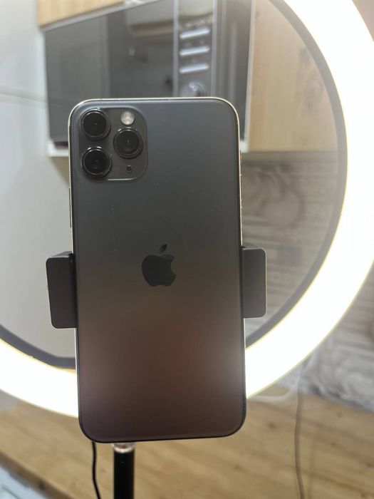 Iphone 11 pro, 64/74