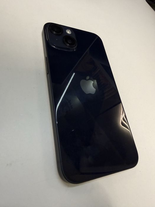Iphone 14 128GB midnight (86% battery health)