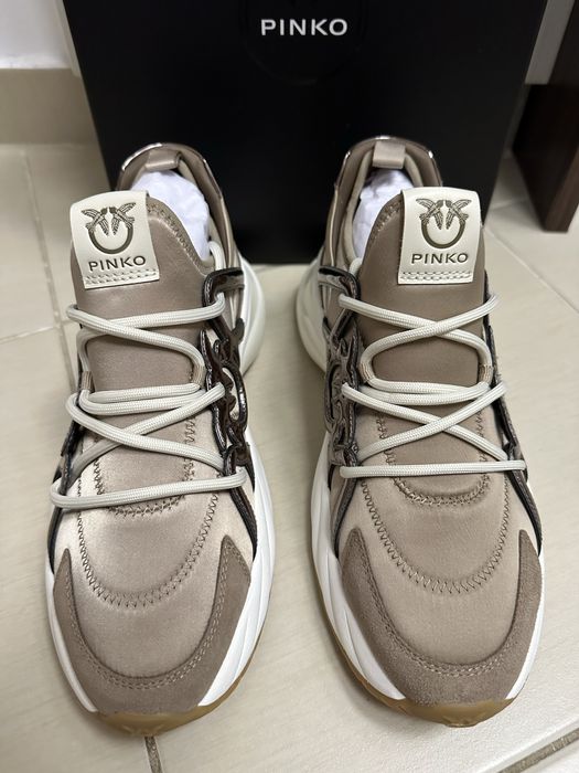 Чисто нови!! 100% Оригинални дамски маратонки Pinko Ariel 01