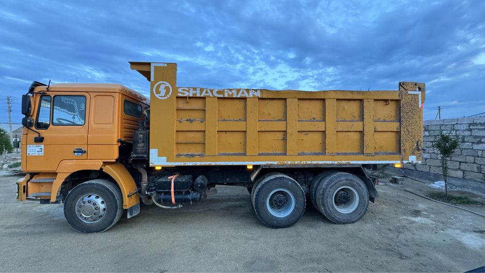 Продается грузовик SHACMAN Камаз