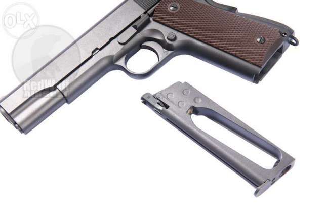 Pistol PUTERNIC(Din METAL)Colt Airsoft cu Aer Comprimat Ed.LimitataCO2