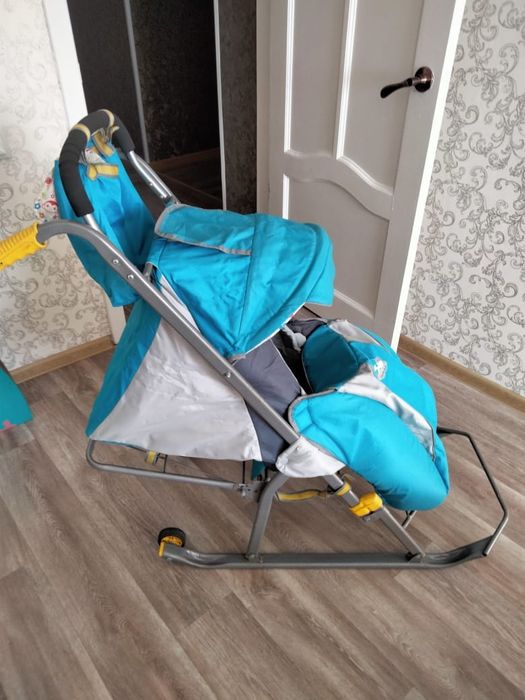 Продам санки Ника 6 в отличном состоянии