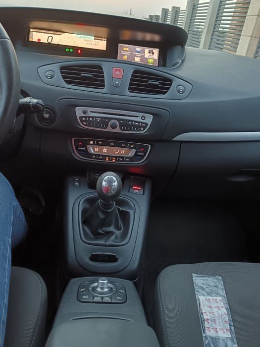 Vand Renault Scenic 1.5 dci