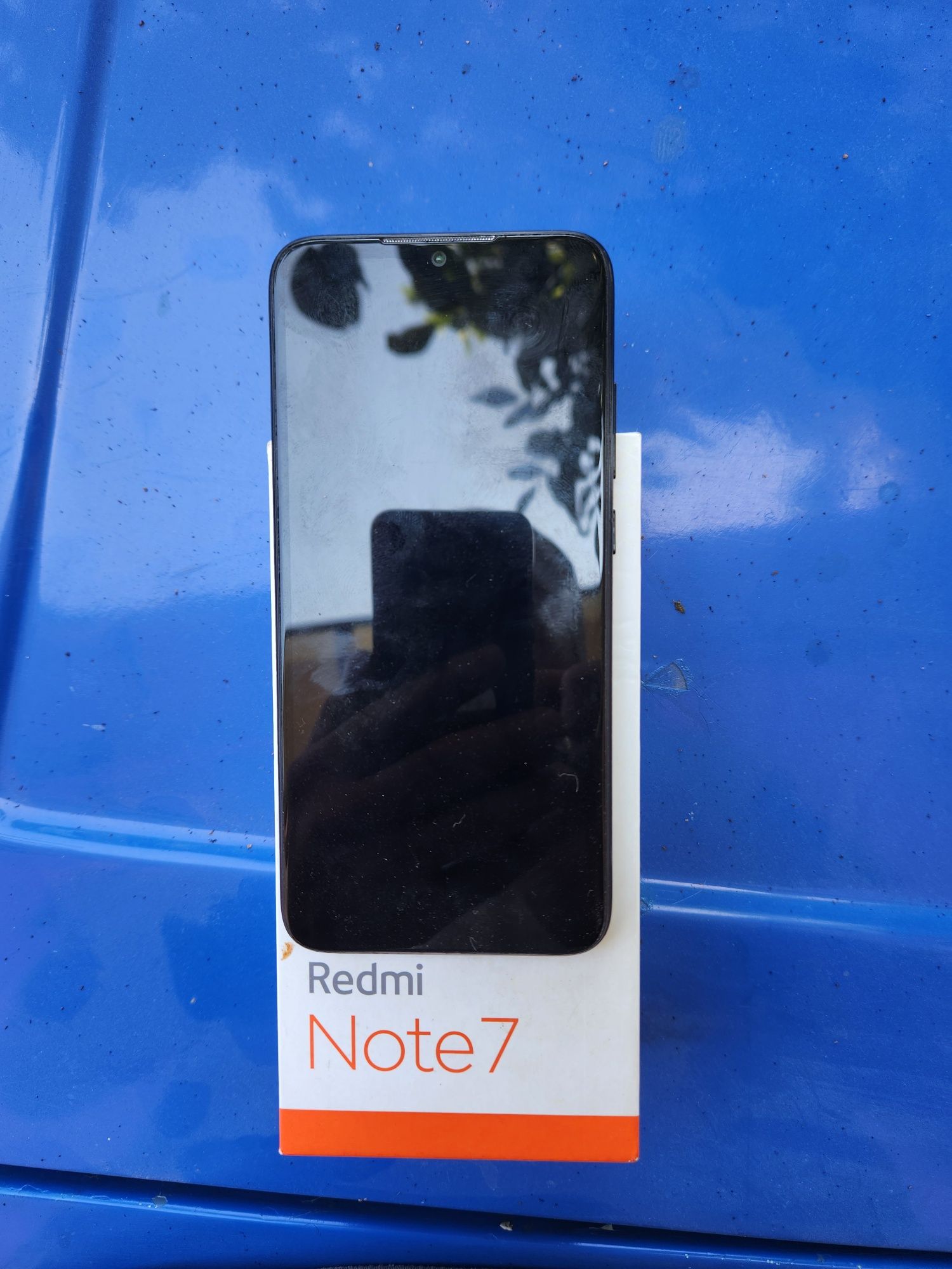 Telefon sotiladi holati yaxshi