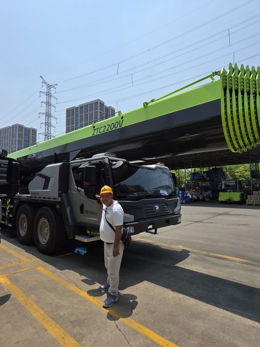 Услуга автокран ZOOMLION 220ton