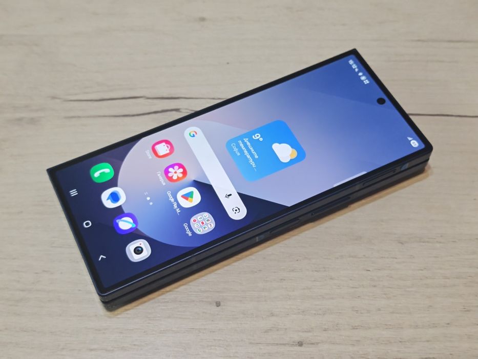Като нов Samsung Galaxy Fold 6 512 GB