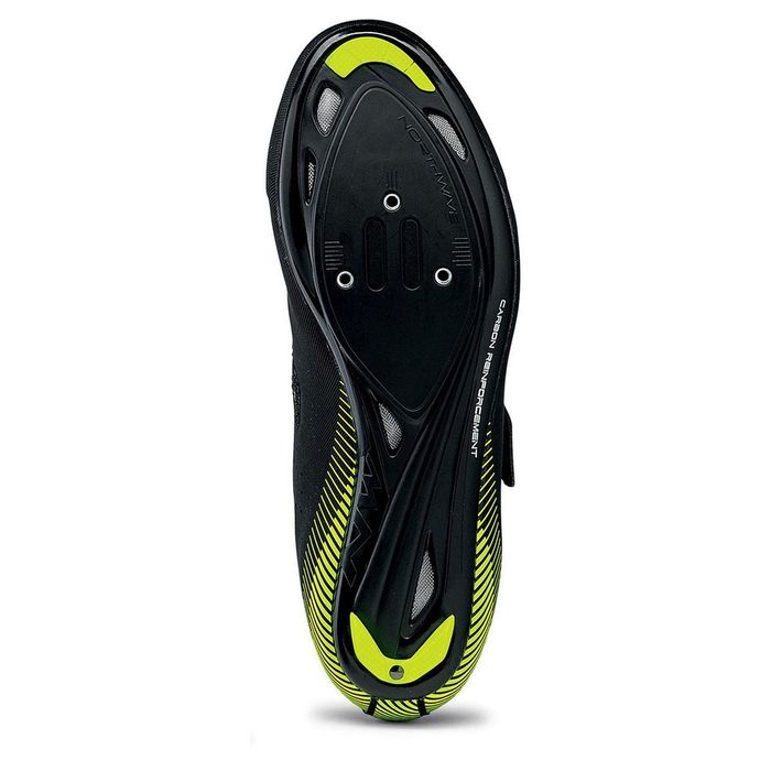 шпайкове, обувки Northwave CORE