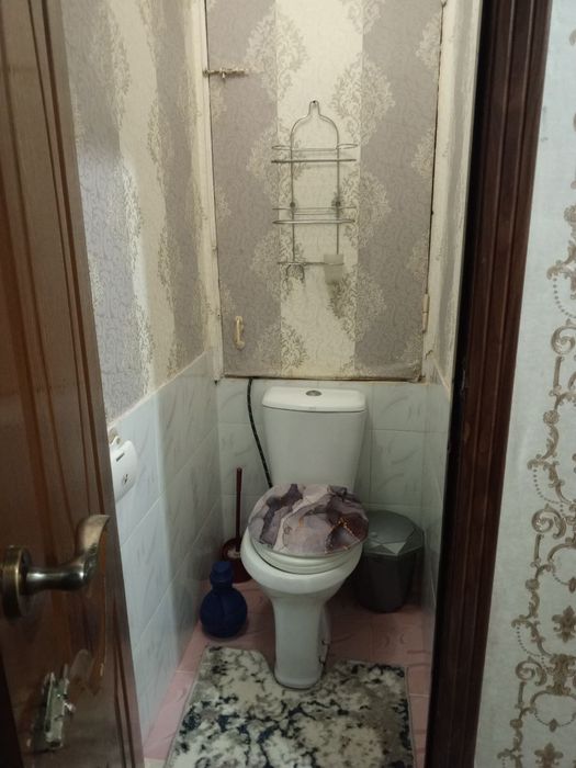 Продаю 1 ком квартира на 4 этаже 4 этажного дома. Авиосозлар 4.