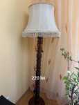 Lampadar vintage cu picior in stare buna