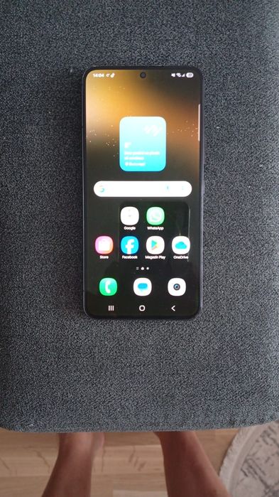 Vând ceas plus telefon