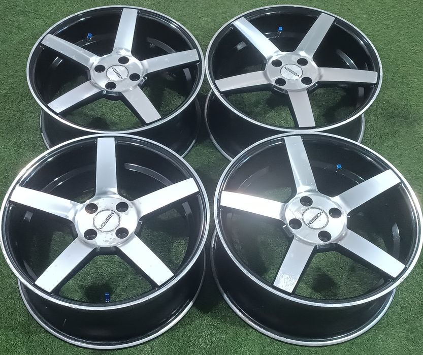 R-17 VOSSEN 4*100 Киа Рио Аксент Хонда кобальт и т д.
