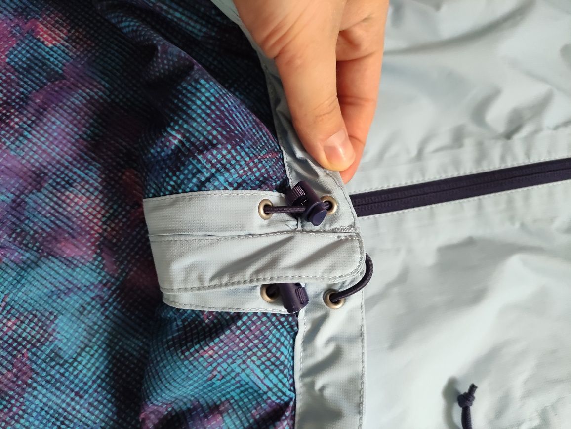 Geaca ploaie The North Face