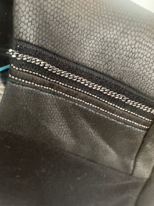 Късо якенце на Boss Orange