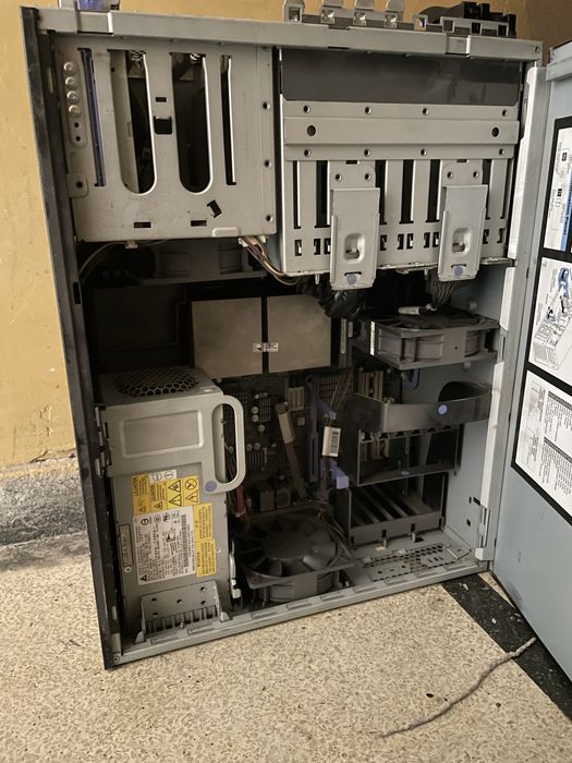 IBM сървърна кутия x3400