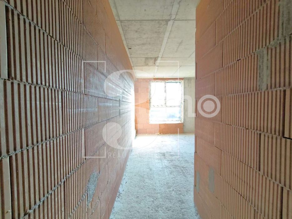 Продава се Четиристаен апартамент в София, Люлин 5 - 123 кв.м за 1497 €/кв.м - Снимка #3