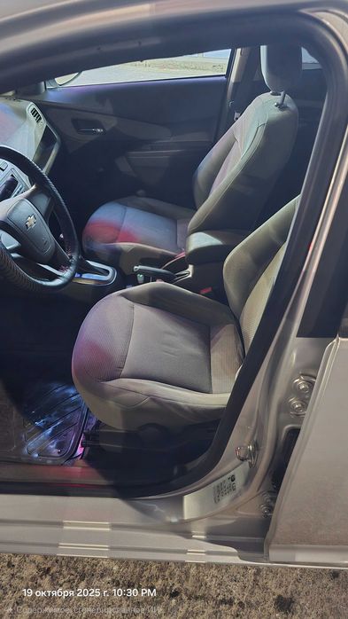 продается Cobat 2014 АТ 4я поз серебристый 70 100 пробег