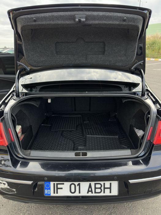 VW Passat B6 Facelift Berlina DSG 2.0 TDI Highline 2009