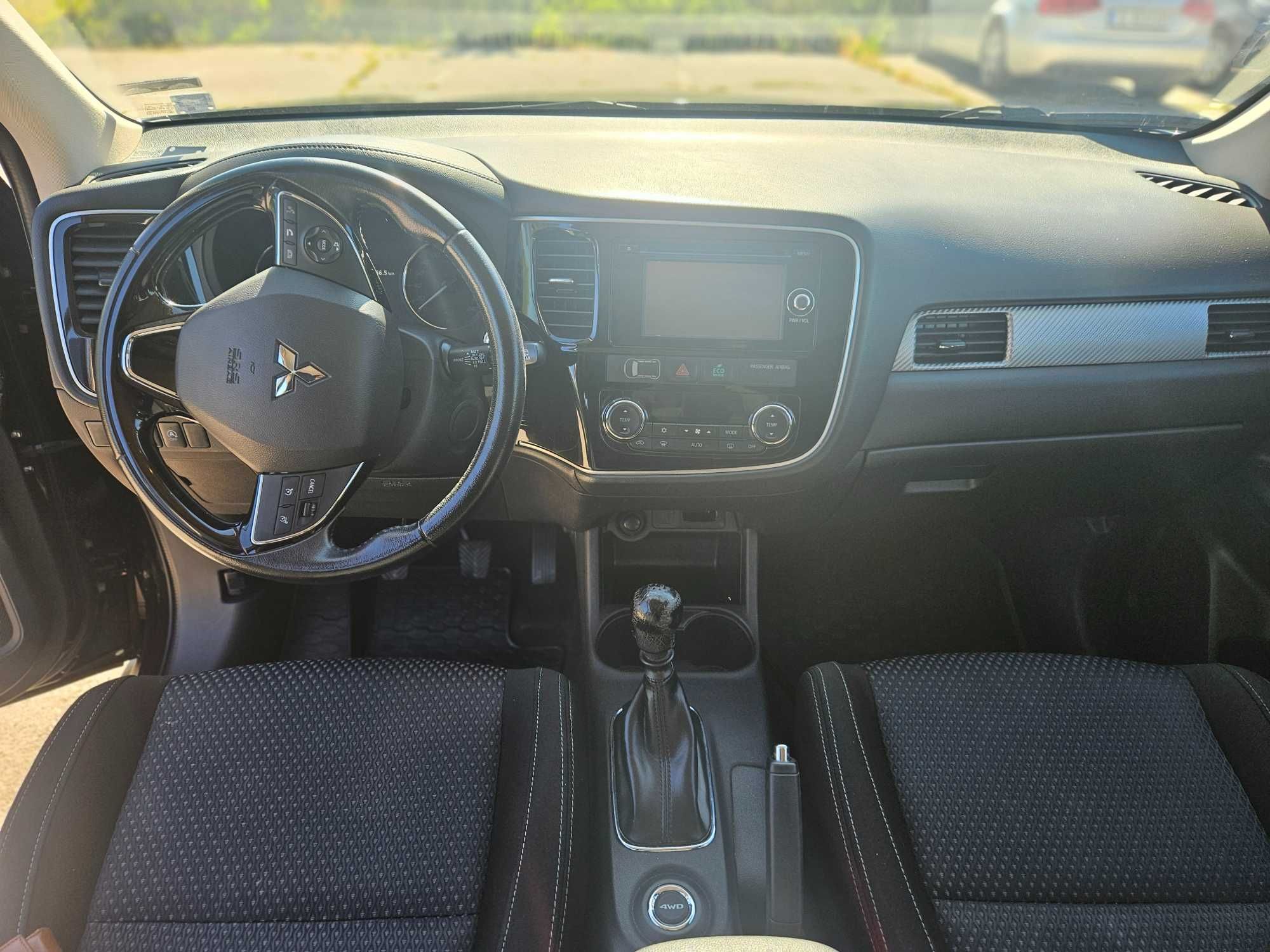 Mitsubishi Outlander 2.3 Di-D 4x4, 2016г, 7 местен, 150 кс