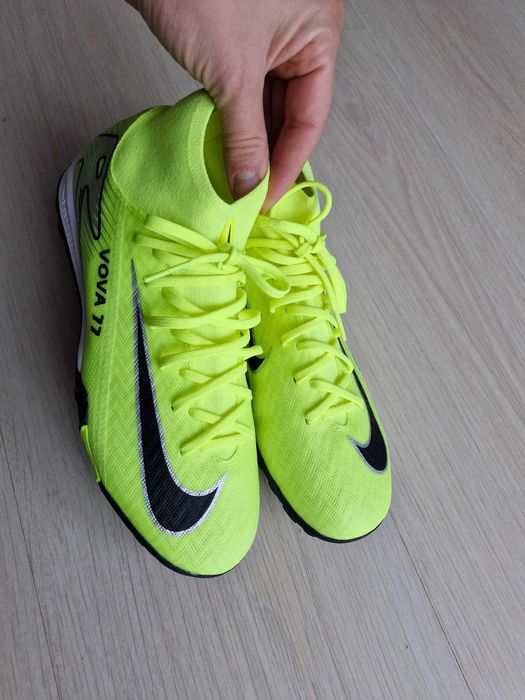 ghete de fotbal Nike Mercurial 37