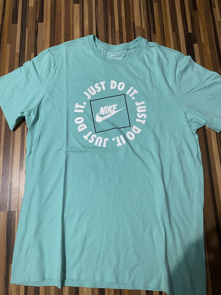 Тениска nike синя