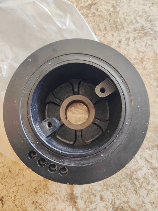 Ремъчна шайба за LAND CRUISER 100