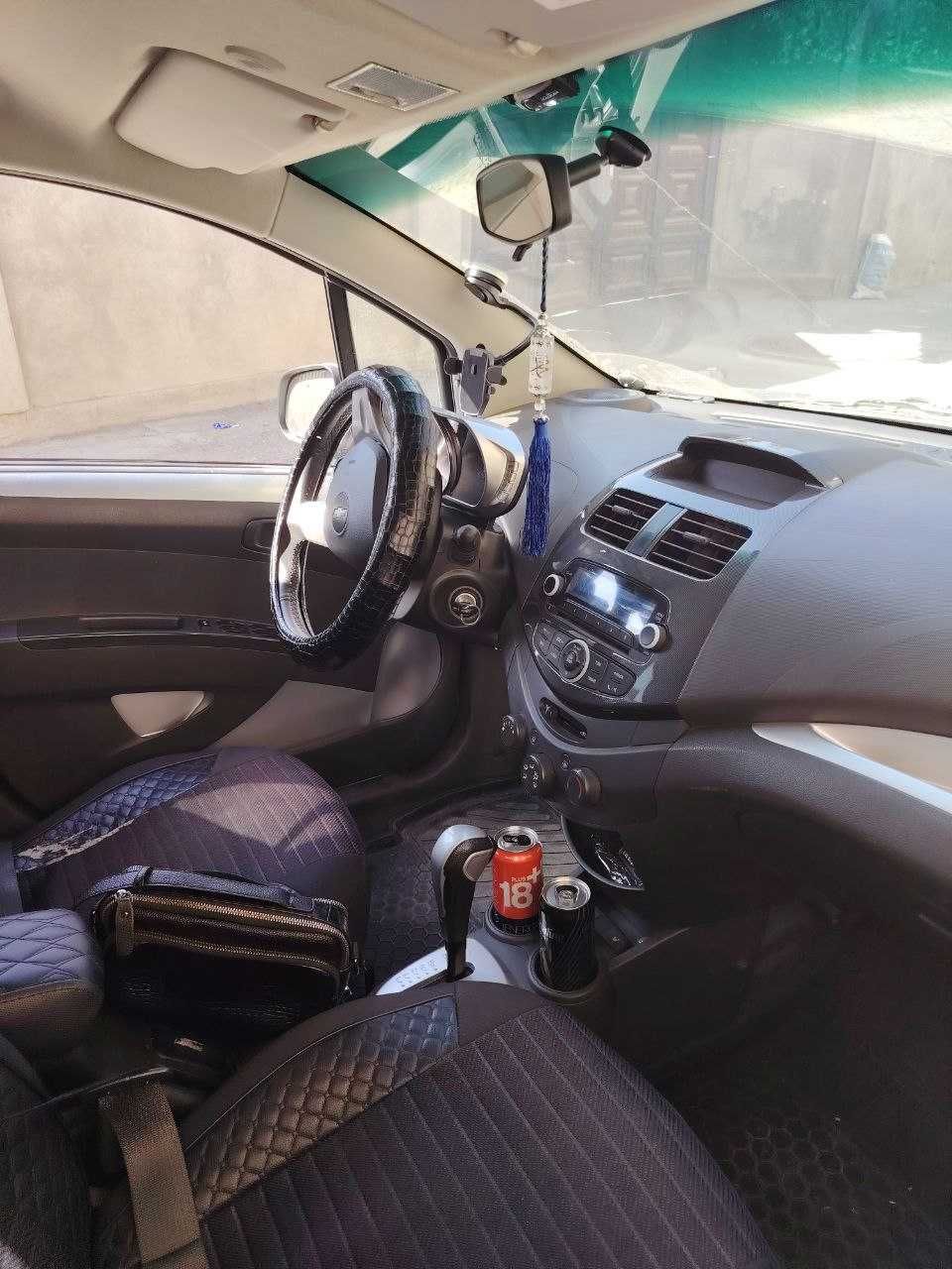 Spark 4 pozitsiya avtomat sotiladi. 9000$