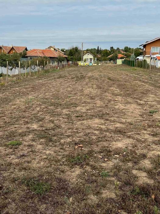 Парцел в с. Майор Ценович