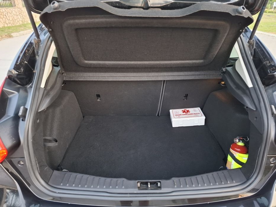 Ford Focus Hatchback