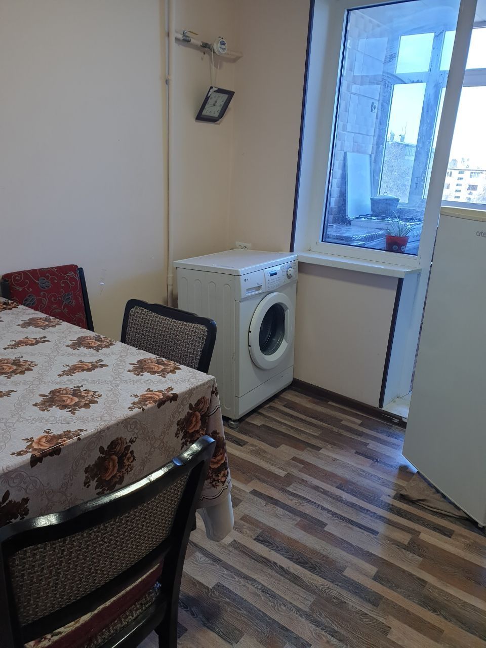 3 хонали квартира ижарага берилади