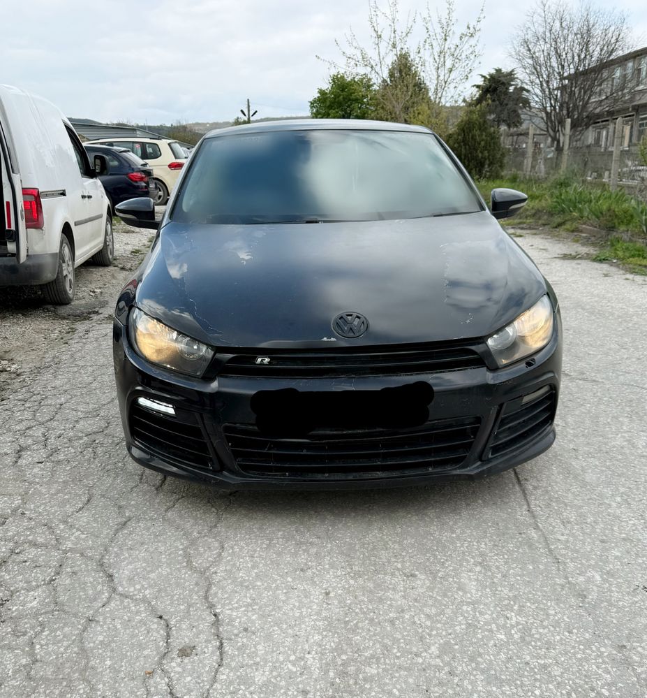 За Части Volkswagen Sirocco 1.4tfsi 2010g ръчка код мотор CGG