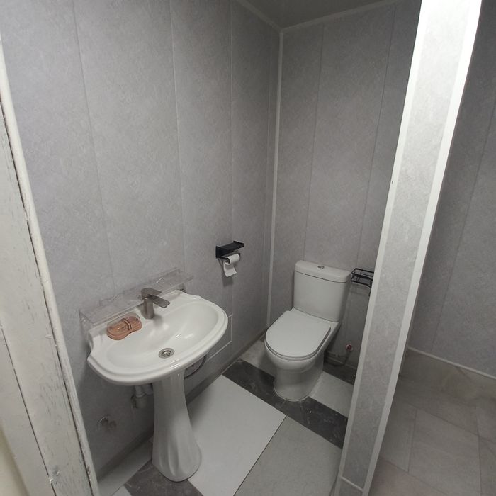 Сдам однокомнатную благоустроенную времянку.