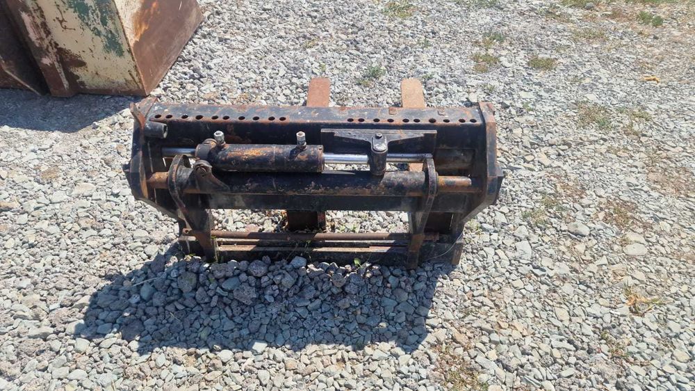 Furci paleti Manitou - cu translatie