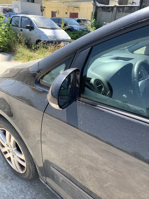 Oglinda stanga fata completa VW Golf 5 plus