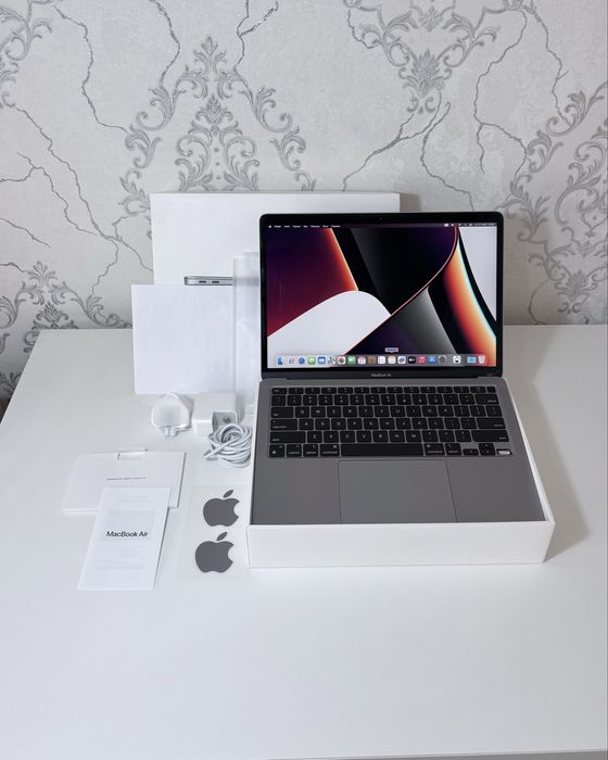 MacBook Air M1 256gb / идеальное состояние / полный комплект / макбук