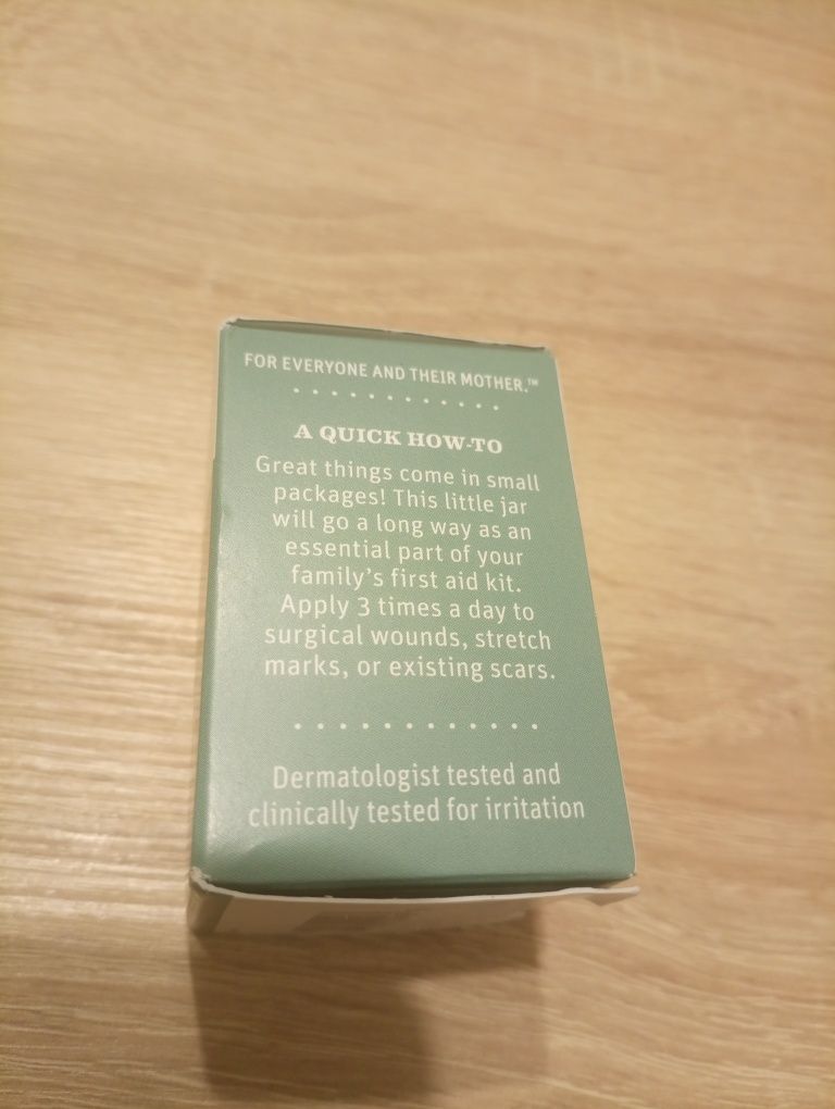 Earth Mama Organic Skin & Scar Balm крем за белези и рани