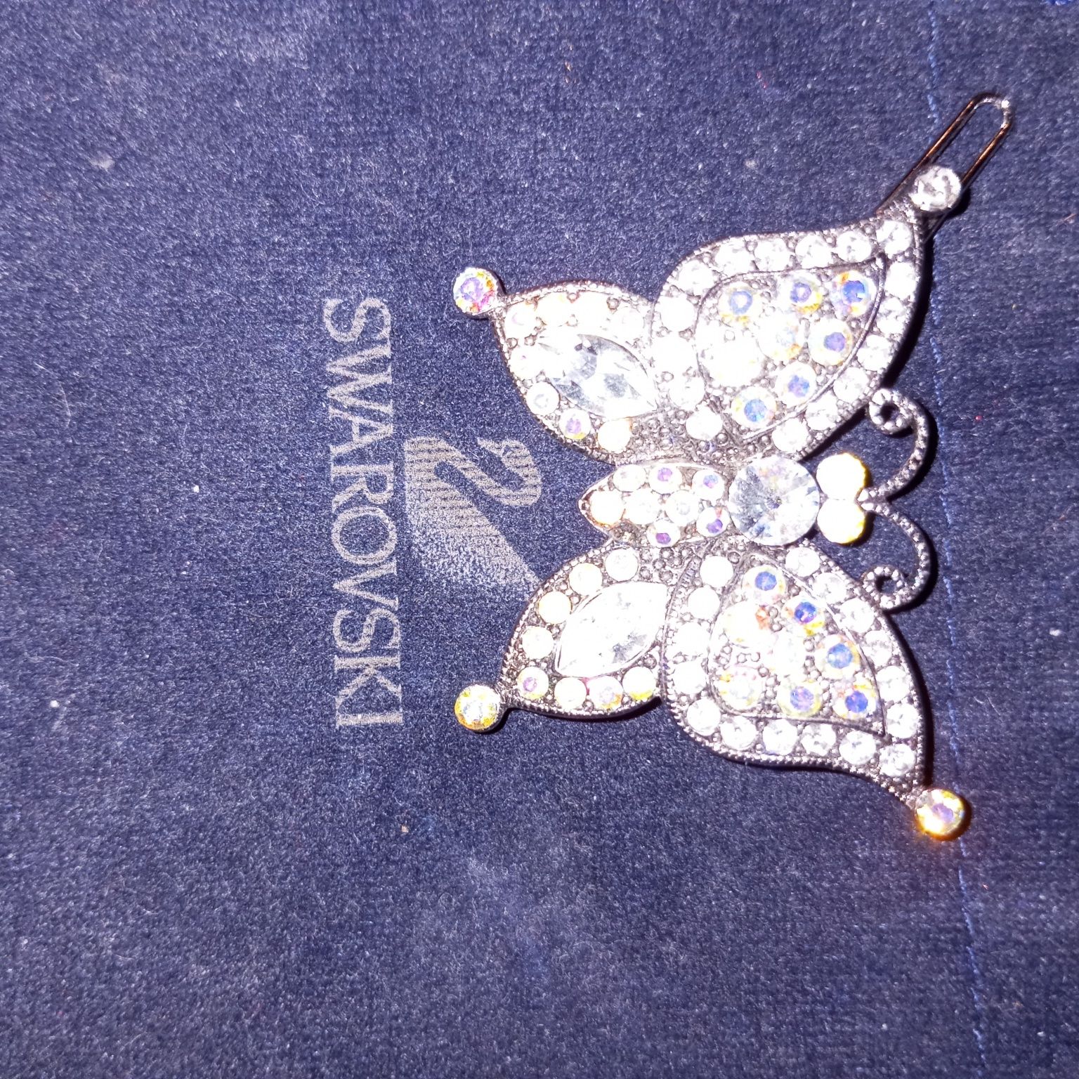 Брошка пеперуда Swarovski