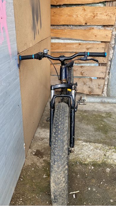 Vand bicicleta cu roti goase pe 26x4.0